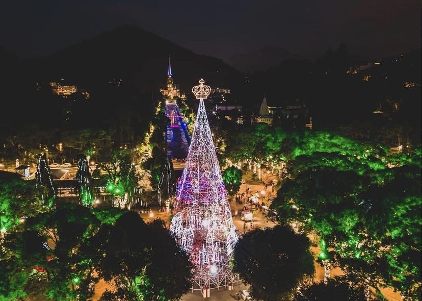 Acendimento das luzes e inauguração da árvore de 35m são destaques do Natal  Imperial nesta semana - Sou Petrópolis