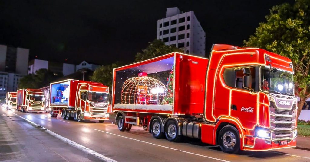 Caravana Iluminada da Coca-Cola percorre as ruas de Petrópolis no dia 29 de  novembro - Sou Petrópolis