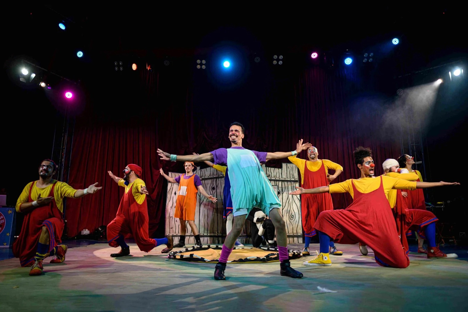 Esquadrao-Bombelhaco-Ricardo-Avelar-3-1-scaled