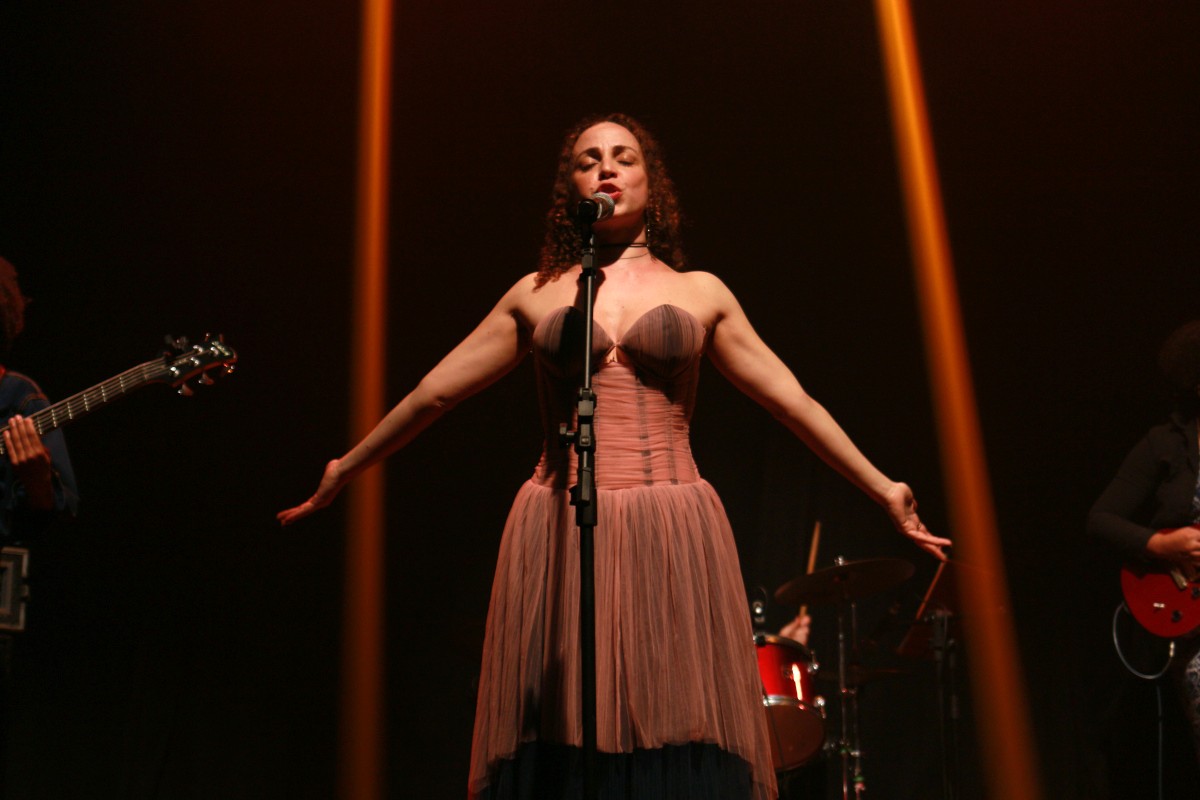 “A Arte é Mulher” com Marcela de Sá